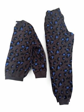 Kids Crewneck Sweatshirt and matching pants in Charcoal with Blue Leopard Print